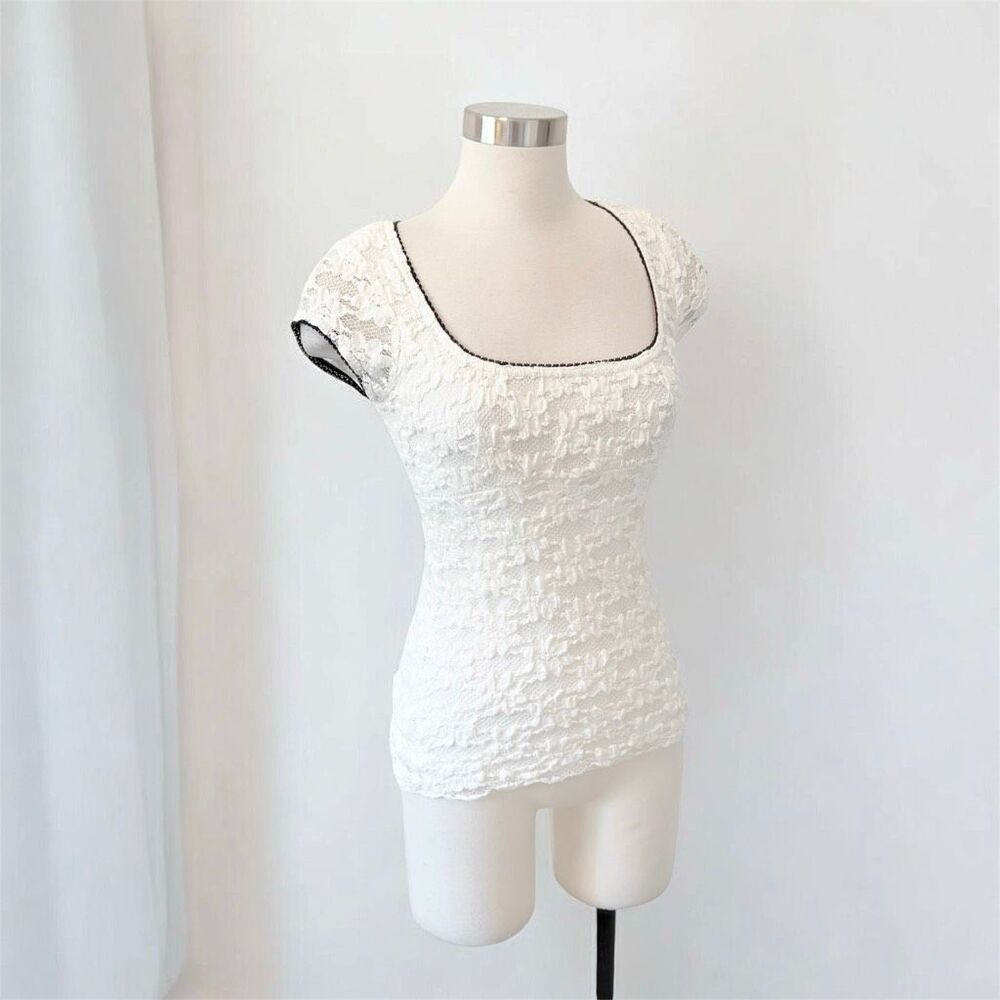 Wrapper VTG Y2K Top Blouse Square Neck White Black Lace Medium Short Sleeve Shir
